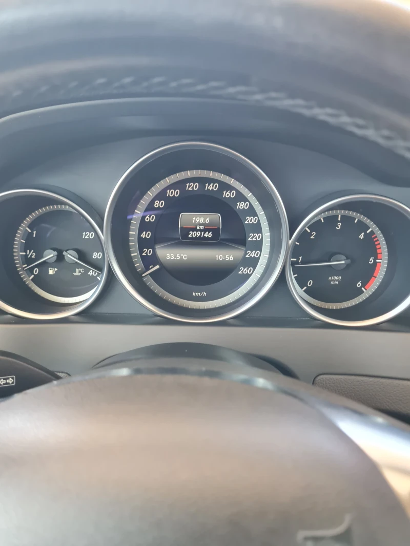 Mercedes-Benz C 180 2.2 CDI , снимка 10 - Автомобили и джипове - 52156894