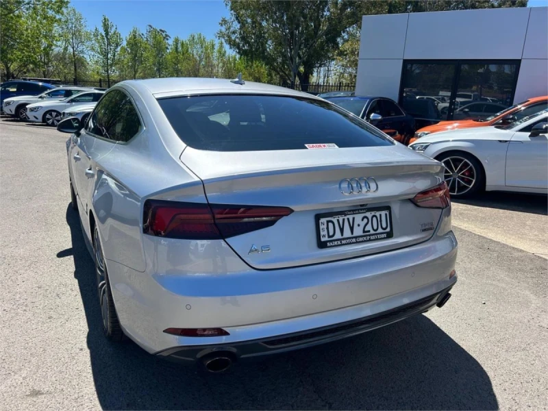 Audi A5 2.0TFSI, снимка 2 - Автомобили и джипове - 52397709