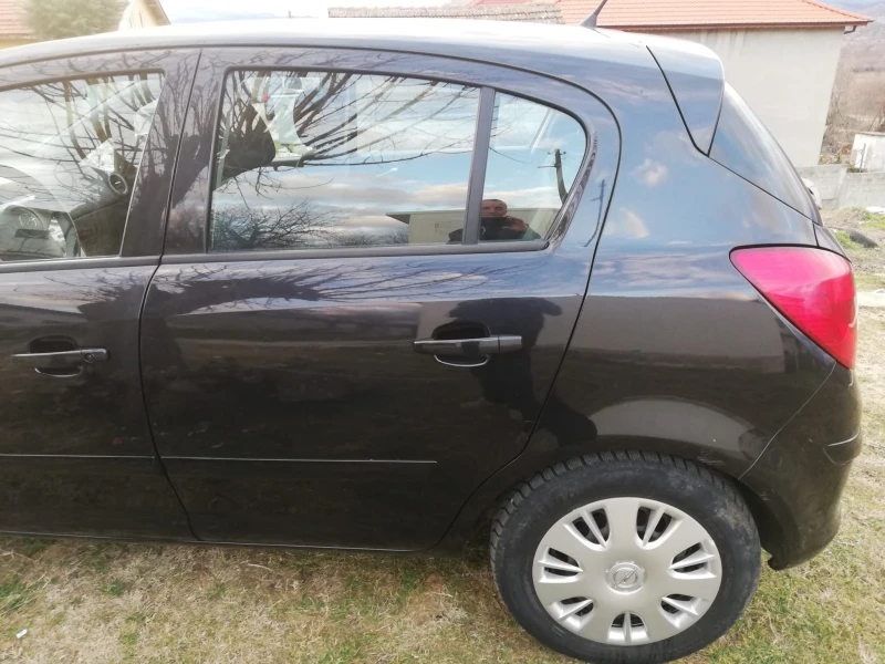 Opel Corsa, снимка 5 - Автомобили и джипове - 52616855