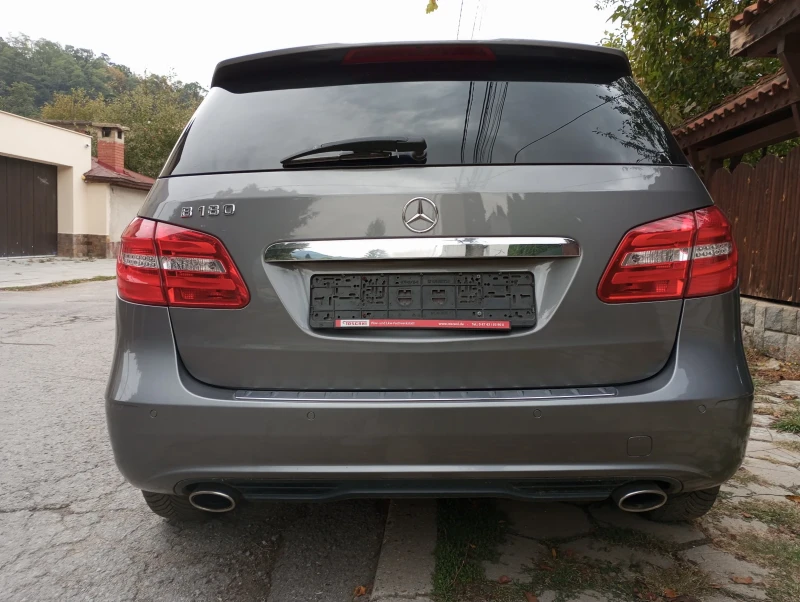 Mercedes-Benz B 180, снимка 5 - Автомобили и джипове - 52697606