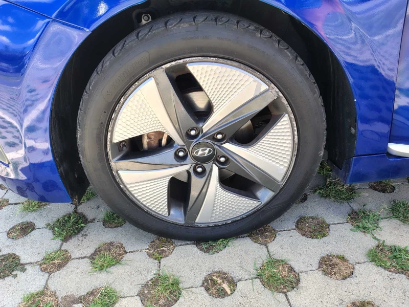 Hyundai Ioniq, снимка 8 - Автомобили и джипове - 52816044