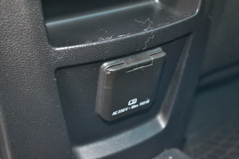 Opel Insignia 2.0 CDTI, DISTRONIC, CAR PLAY, снимка 11 - Автомобили и джипове - 53141087