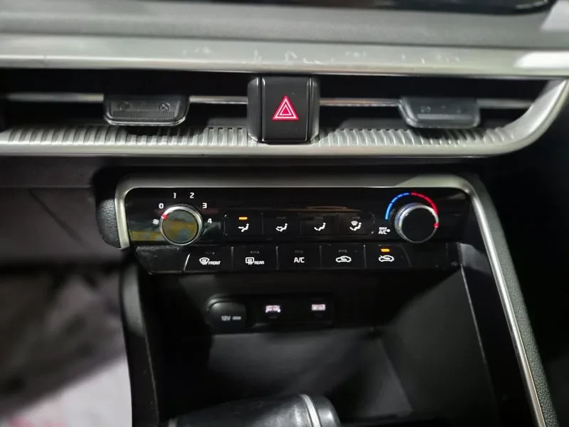 Kia K5 2.0 LPG - САМО 30% АВАНС, снимка 14 - Автомобили и джипове - 56322770