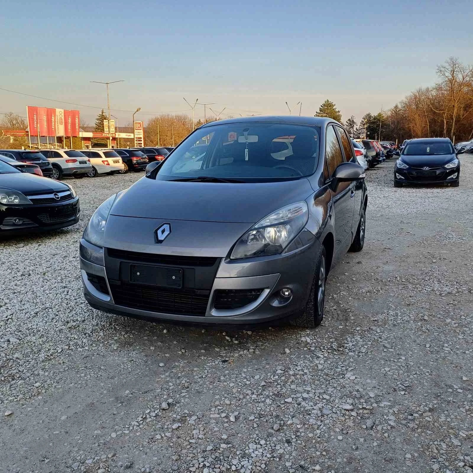 Renault Scenic 1.5dci * 110k.c* Navi* UNIKAT* , снимка 1