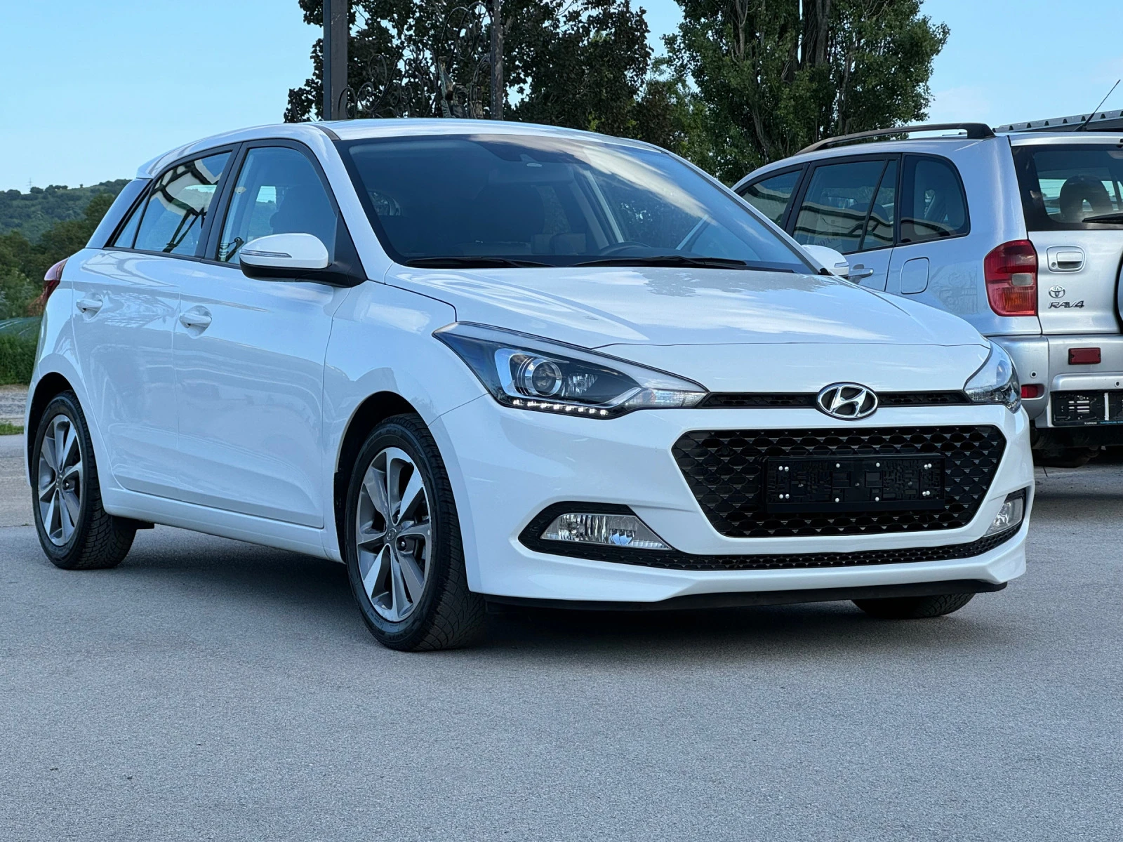 Hyundai I20 1.3i ИТАЛИЯ - изображение 7