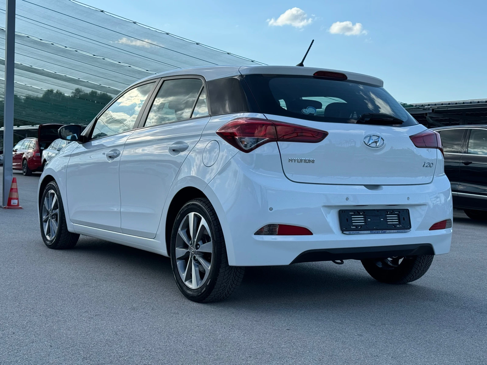 Hyundai I20 1.3i ИТАЛИЯ - изображение 3