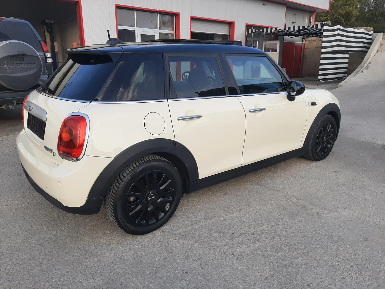 Mini Cooper D NAVI AUTOMATIC PANORAMA  - изображение 5