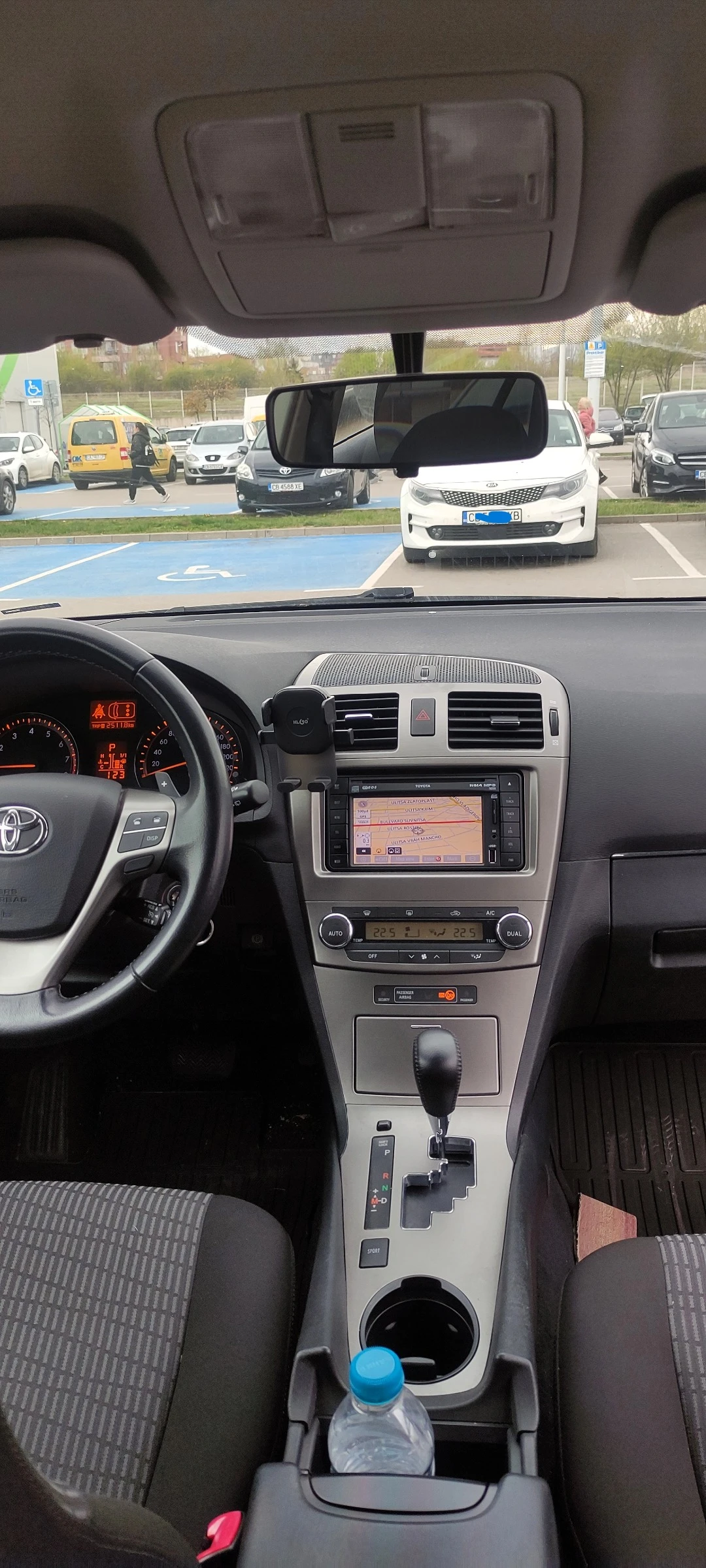 Toyota Avensis  - изображение 10