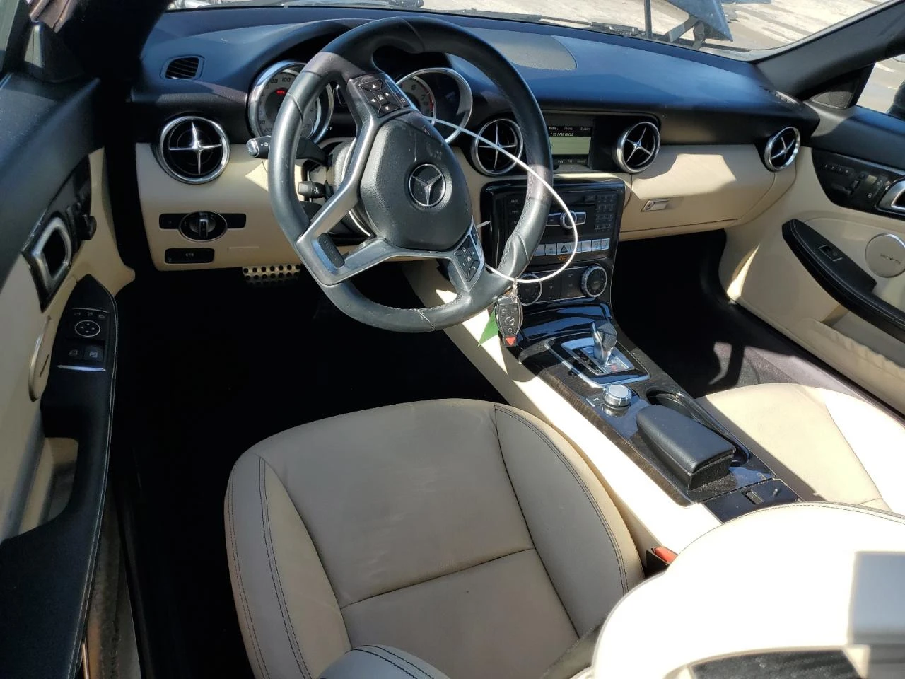Mercedes-Benz SLK 300 * Възможност за Лизинг*  - изображение 8