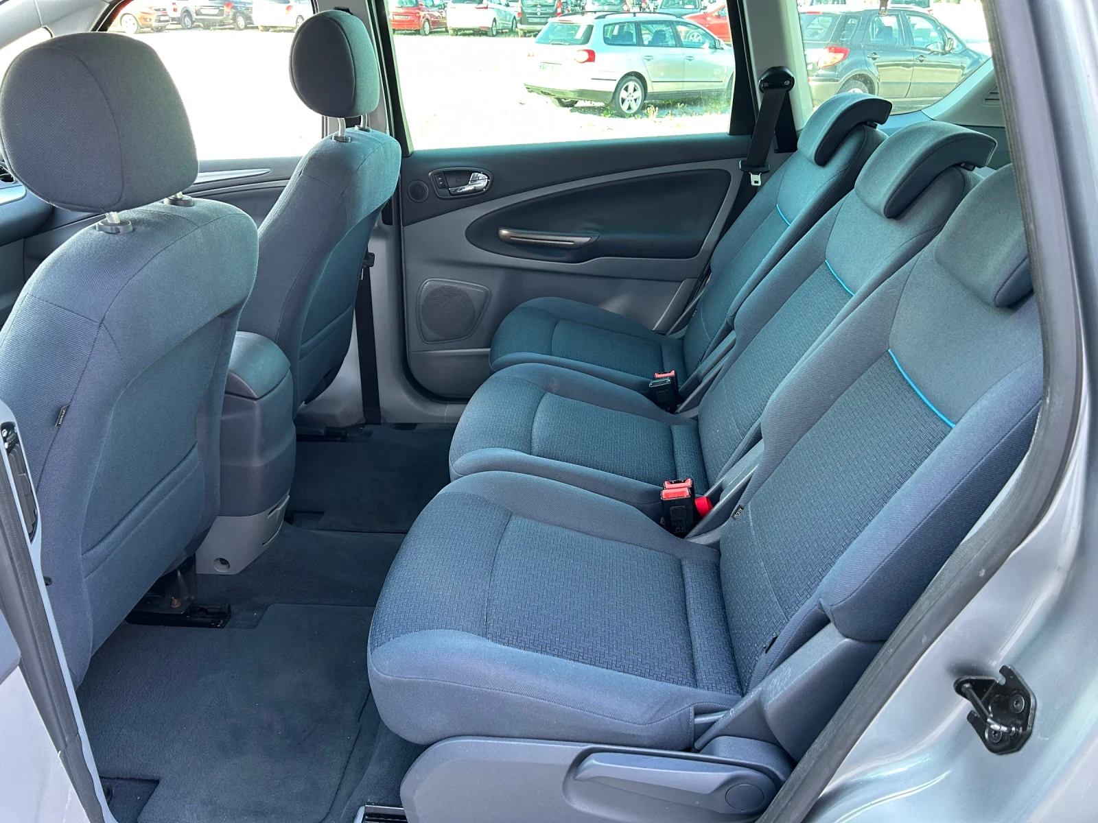 Ford S-Max 2.0HDi/140K.C./6 СКОРОСТИ - изображение 9