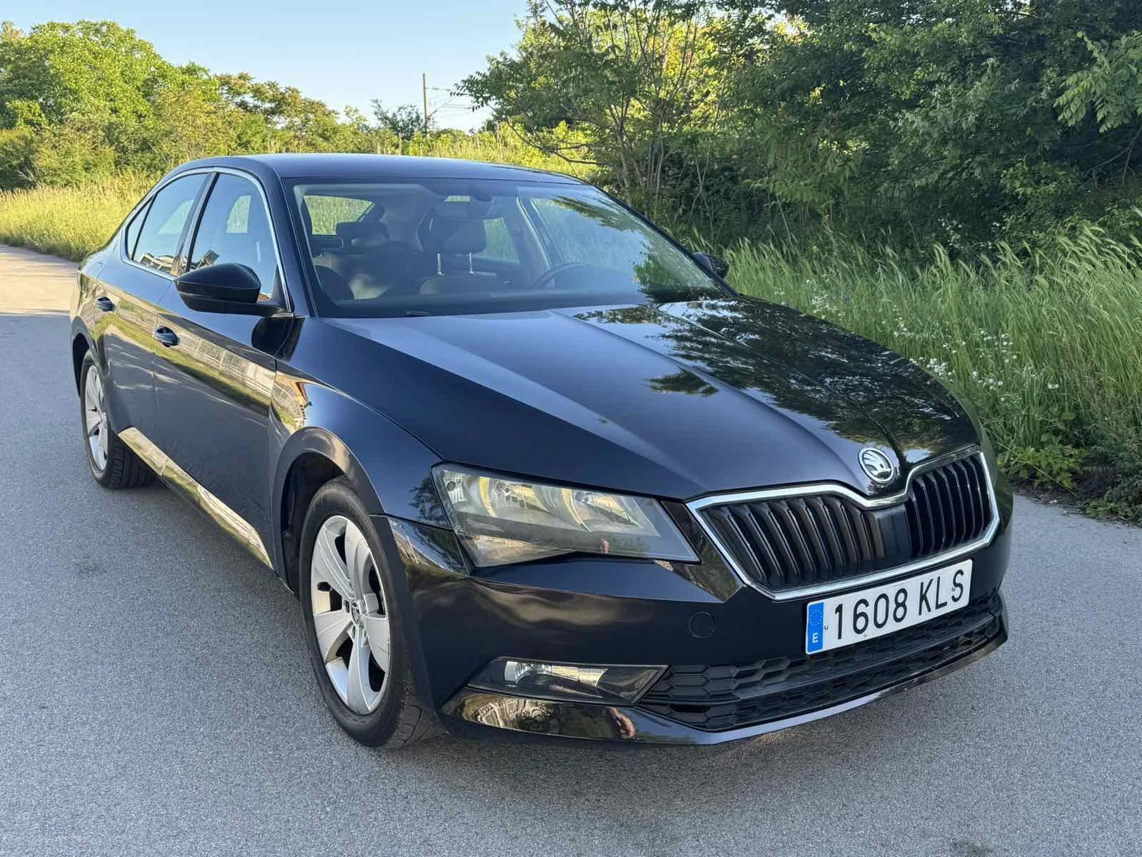 Skoda Superb 2.0TDi 150кс. - изображение 4