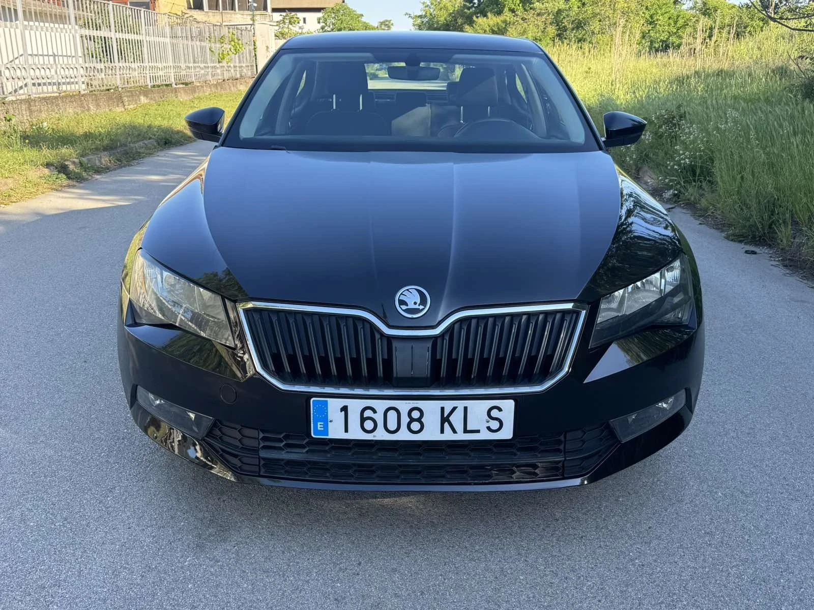 Skoda Superb 2.0TDi 150кс. - изображение 5