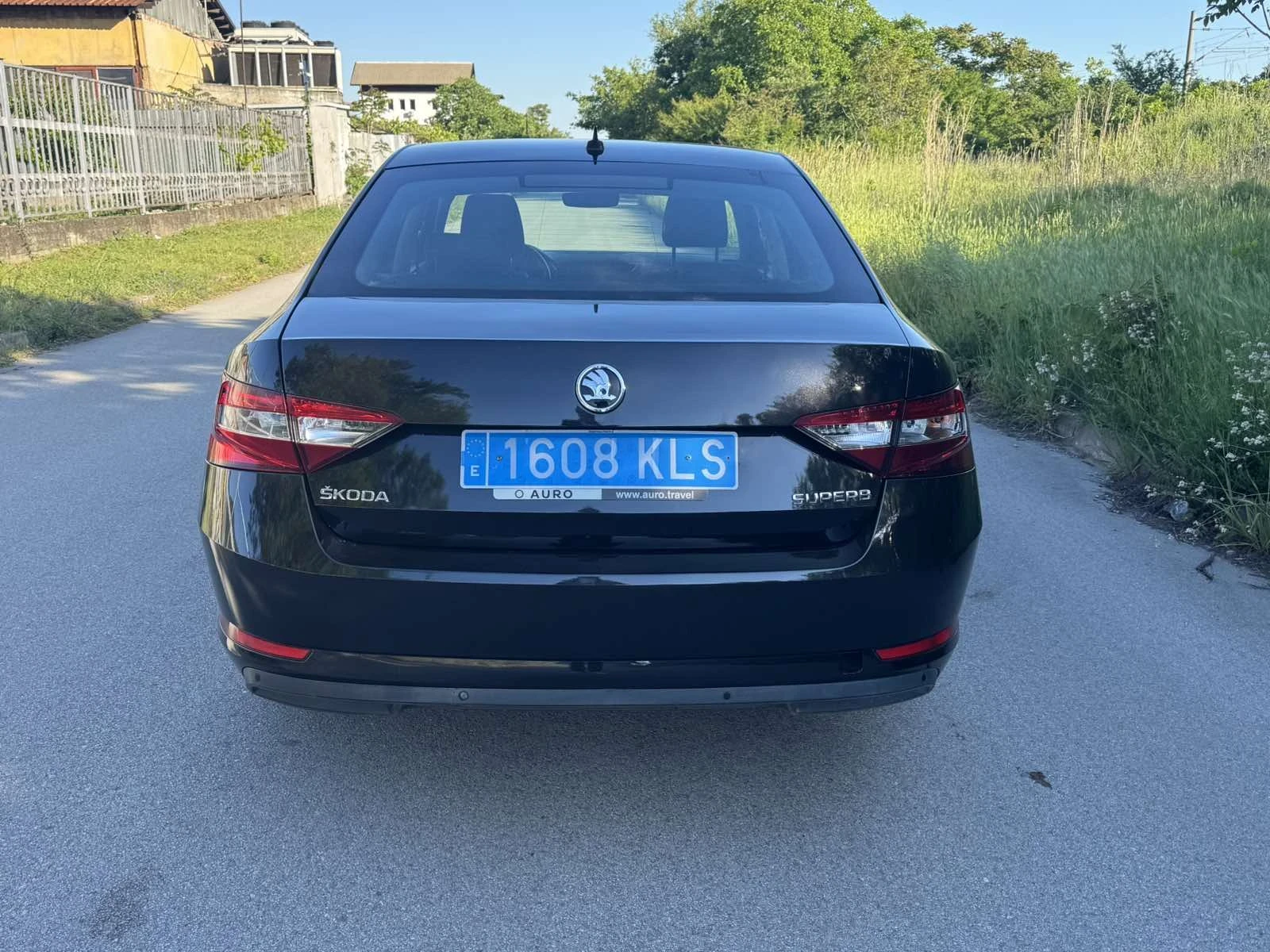 Skoda Superb 2.0TDi 150кс. - изображение 8
