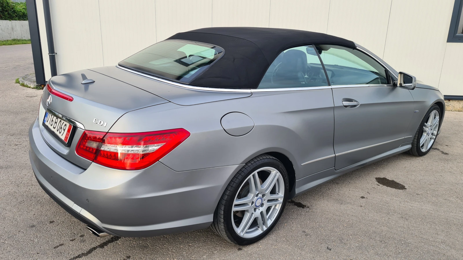 Mercedes-Benz E 350 SWISS.AMG-LINE - изображение 8