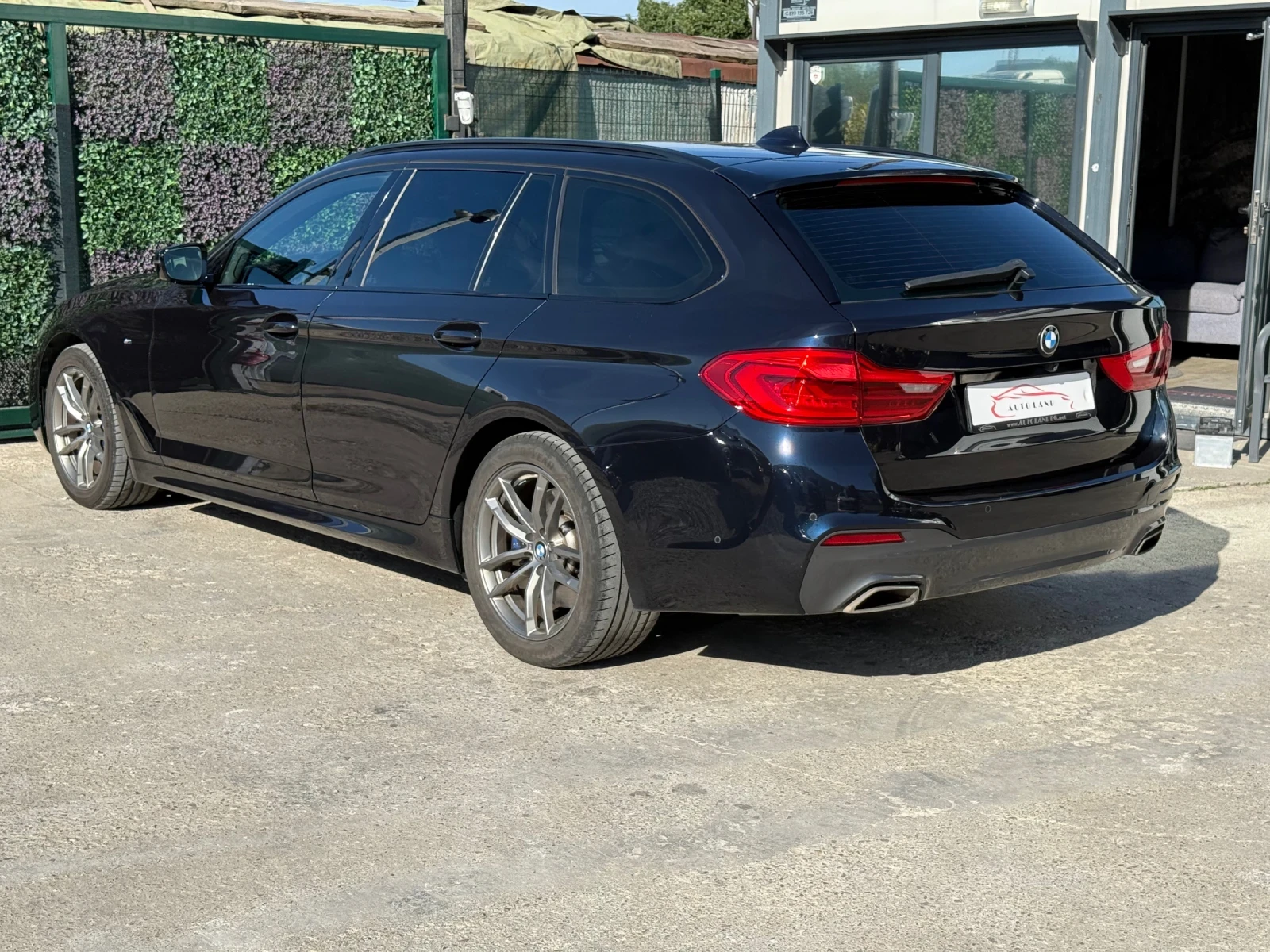 BMW 530 M-Sport/Led/Navi/Keyless/МАСАЖ/СОБСТВЕН ЛИЗИНГ - изображение 6