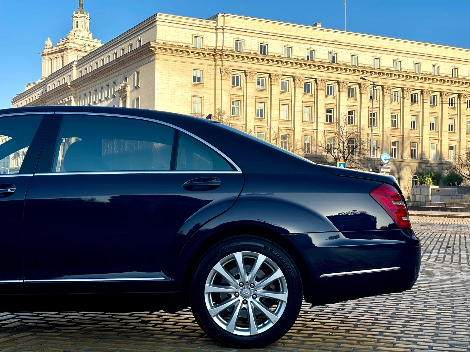 Mercedes-Benz S 500 L Facelift 4MATIC 7G-TRONIC - изображение 7