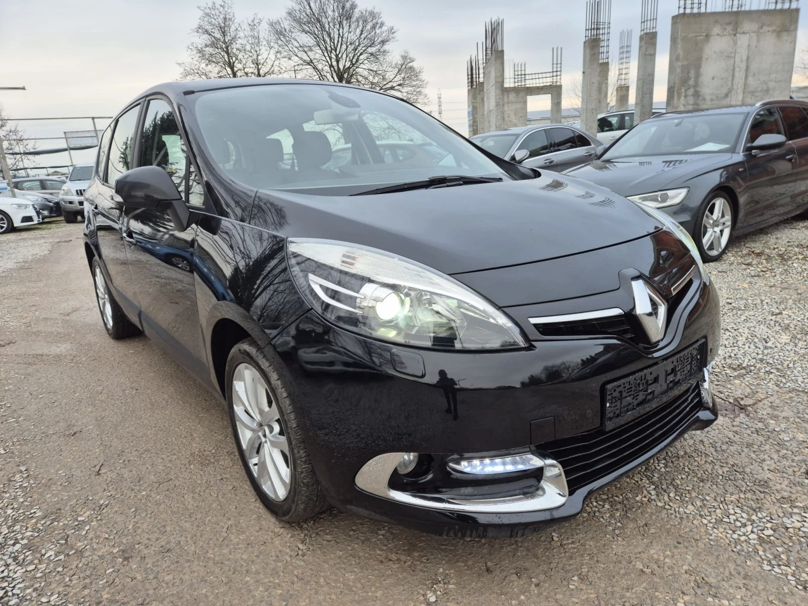 Renault Scenic 1.5dci+ 7������ | Mobile.bg � ����������� 17