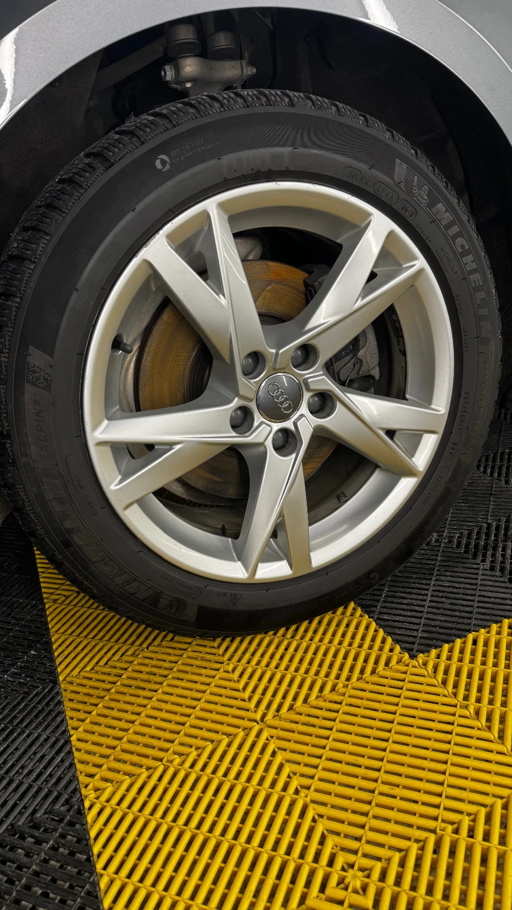 Audi A4 2.0 TDI, снимка 6 - Автомобили и джипове - 53954480