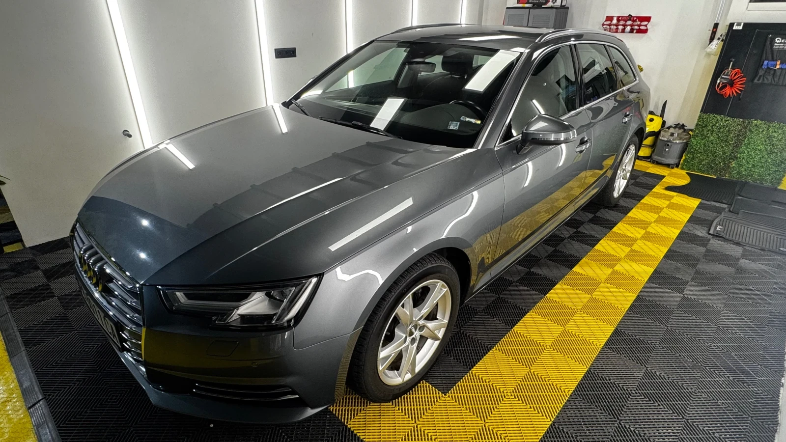 Audi A4 2.0 TDI, снимка 2 - Автомобили и джипове - 53954480