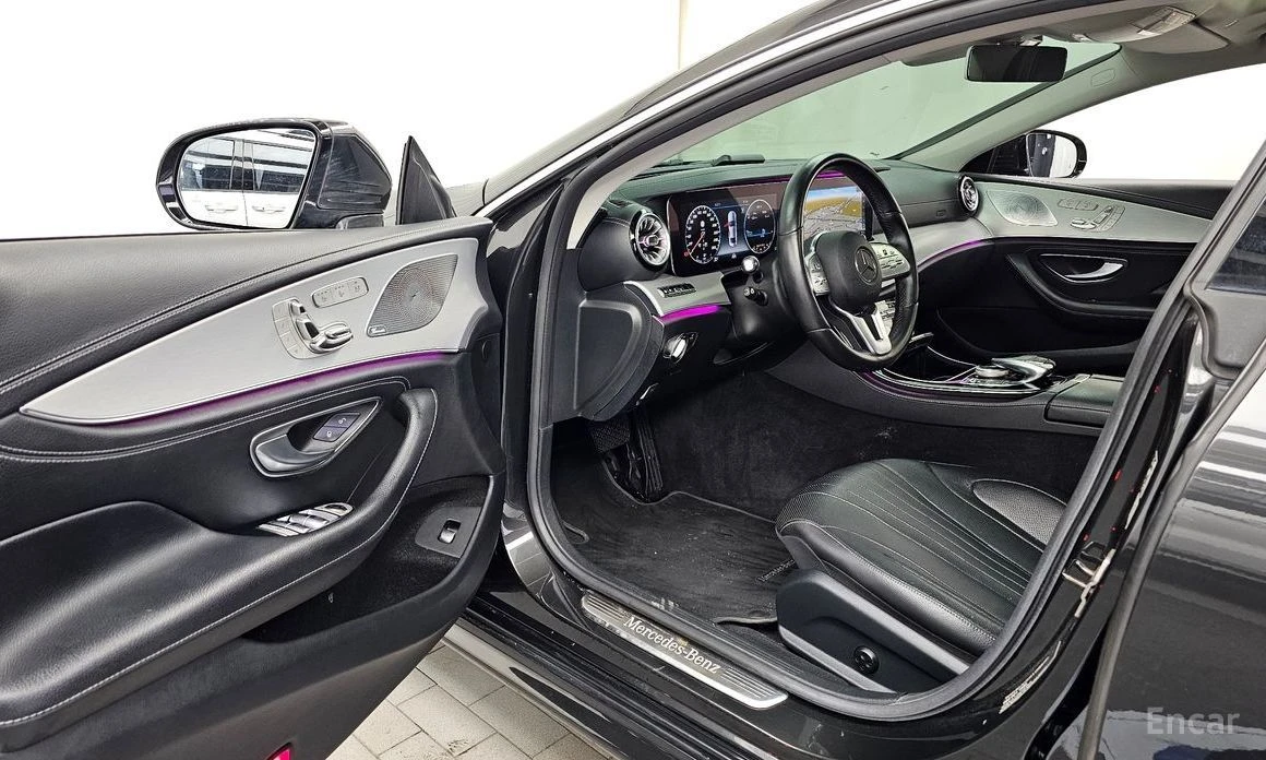 Mercedes-Benz CLS 400, снимка 10 - Автомобили и джипове - 54399051