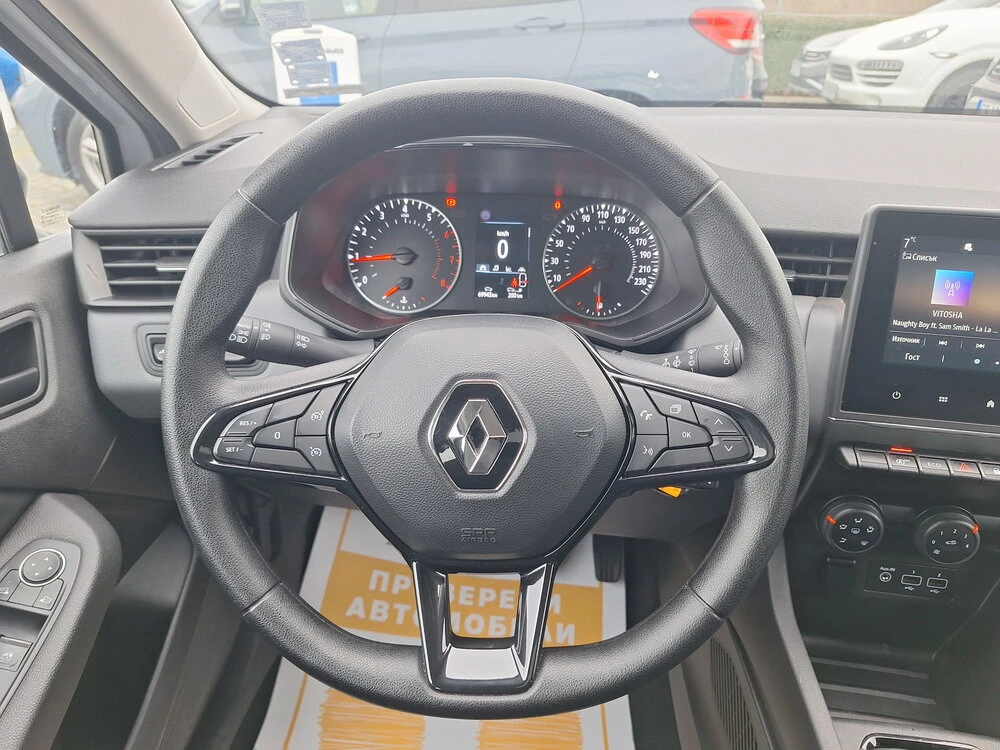 Renault Clio TCe 91к.с., снимка 9 - Автомобили и джипове - 54643419
