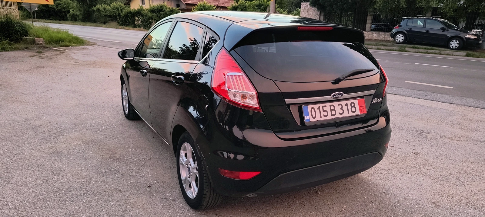 Ford Fiesta 1.5 diesel, снимка 6 - Автомобили и джипове - 54891938