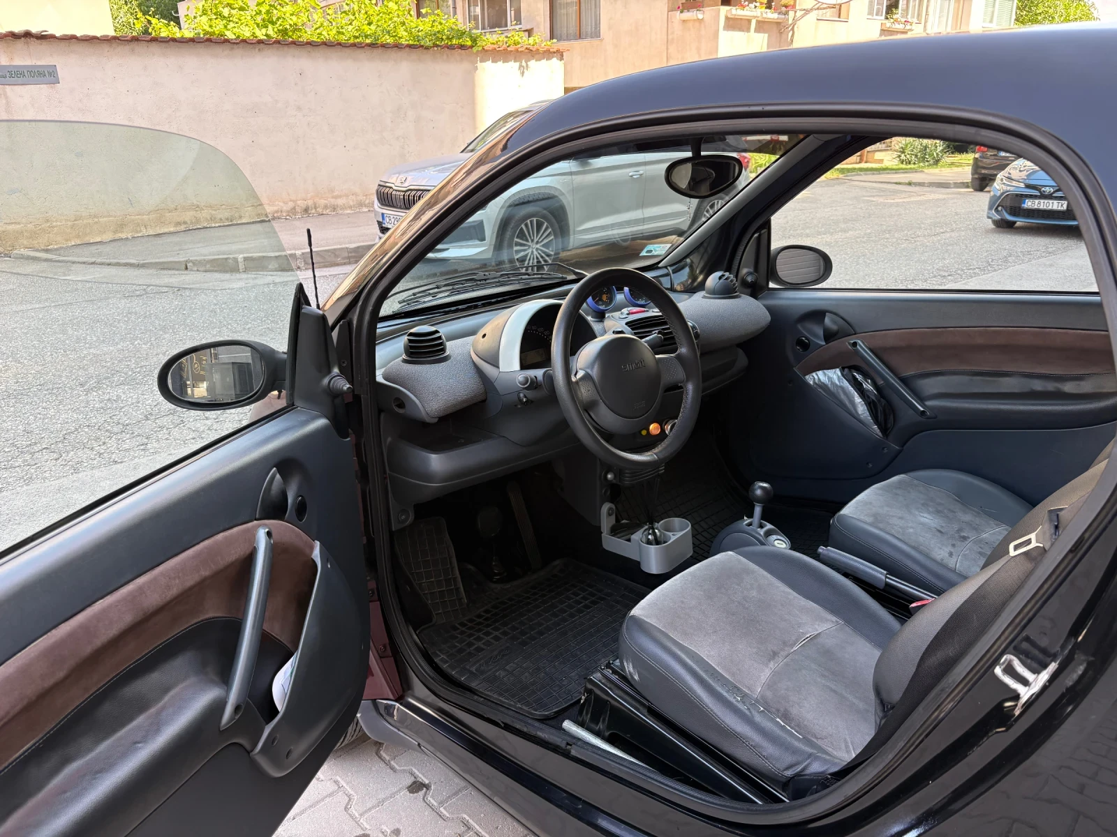 Smart Fortwo 700 куб. Турбо, снимка 9 - Автомобили и джипове - 54980830