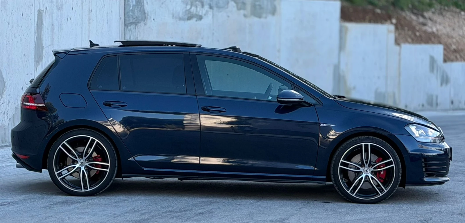 VW Golf GTI, снимка 8 - Автомобили и джипове - 55137732