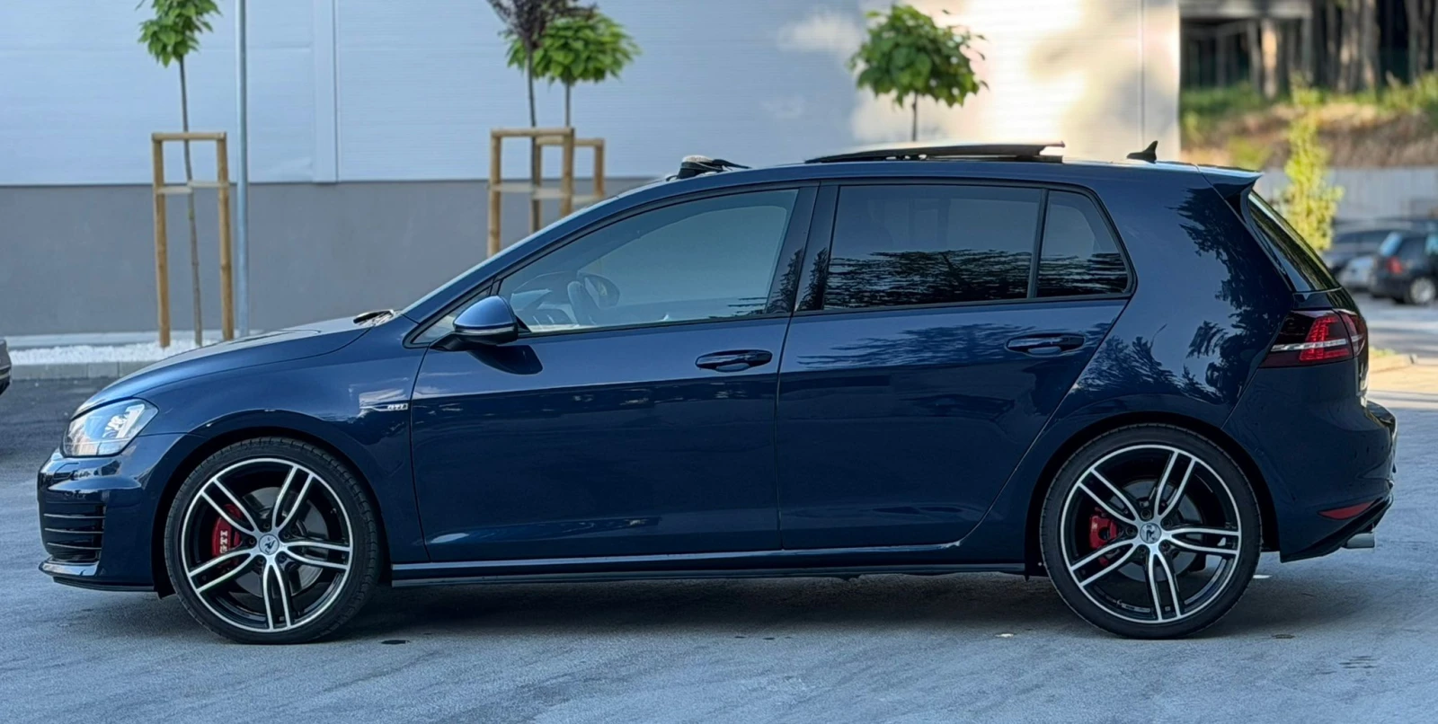 VW Golf GTI, снимка 4 - Автомобили и джипове - 55137732