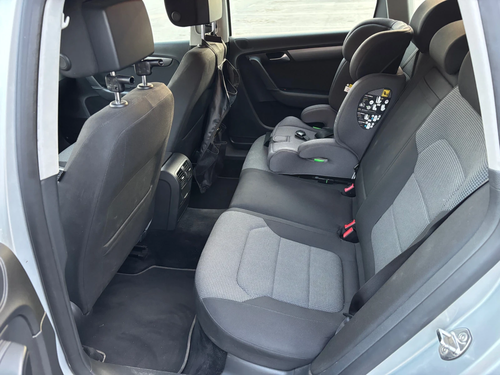 VW Passat 2.0 TDI, снимка 8 - Автомобили и джипове - 55618861
