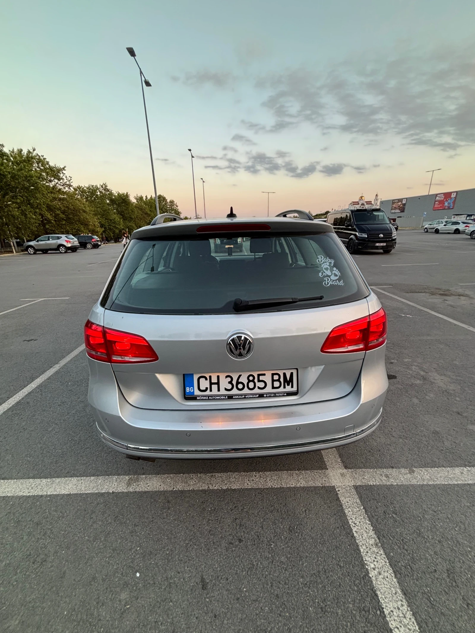 VW Passat 2.0 TDI, снимка 4 - Автомобили и джипове - 55618861