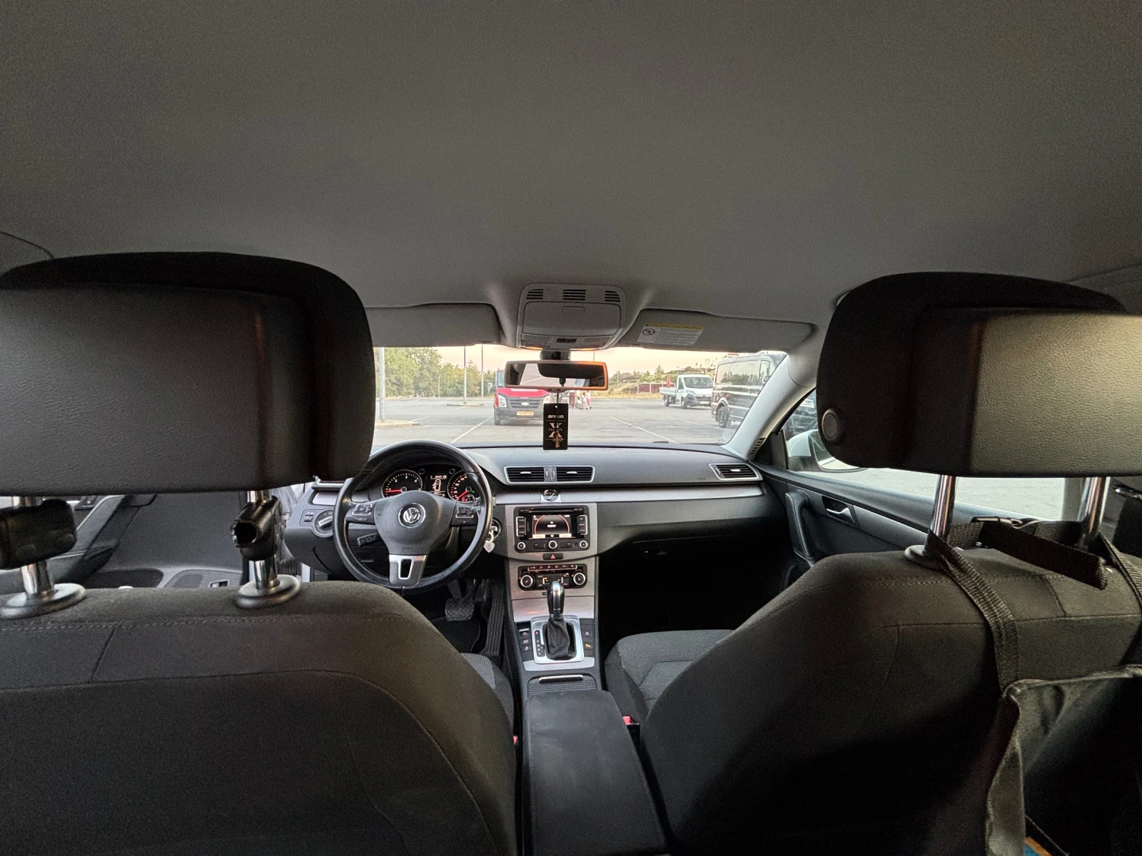 VW Passat 2.0 TDI, снимка 9 - Автомобили и джипове - 55618861