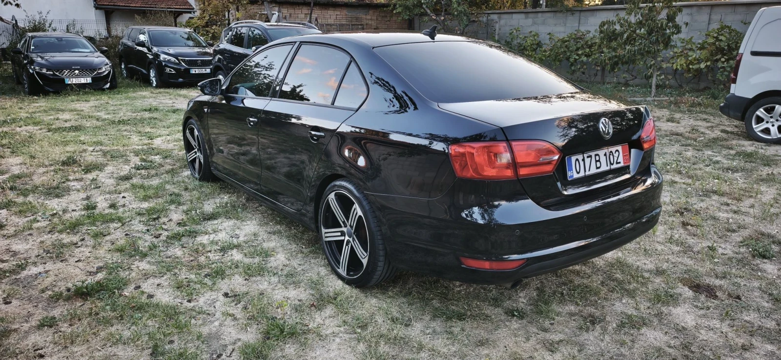 VW Jetta 1.6tdi Comfortline, снимка 9 - Автомобили и джипове - 56246755