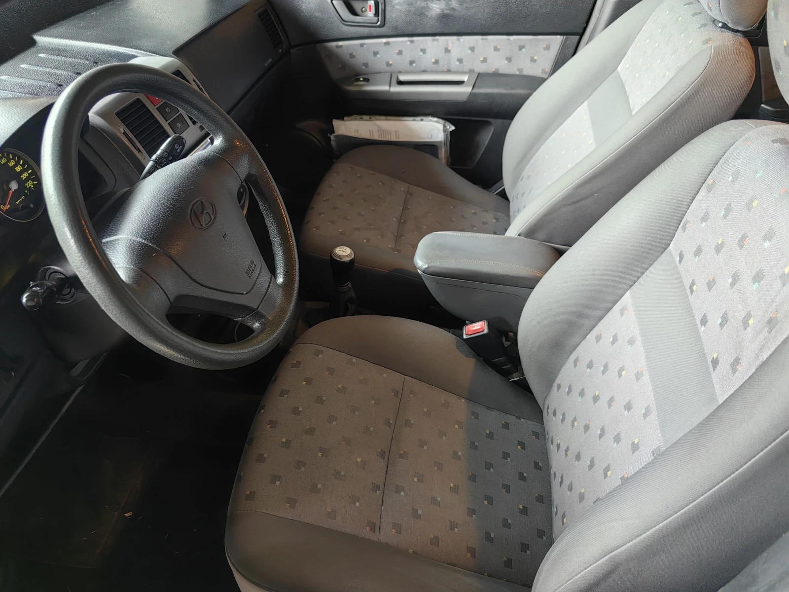 Hyundai Getz, снимка 10 - Автомобили и джипове - 56484886