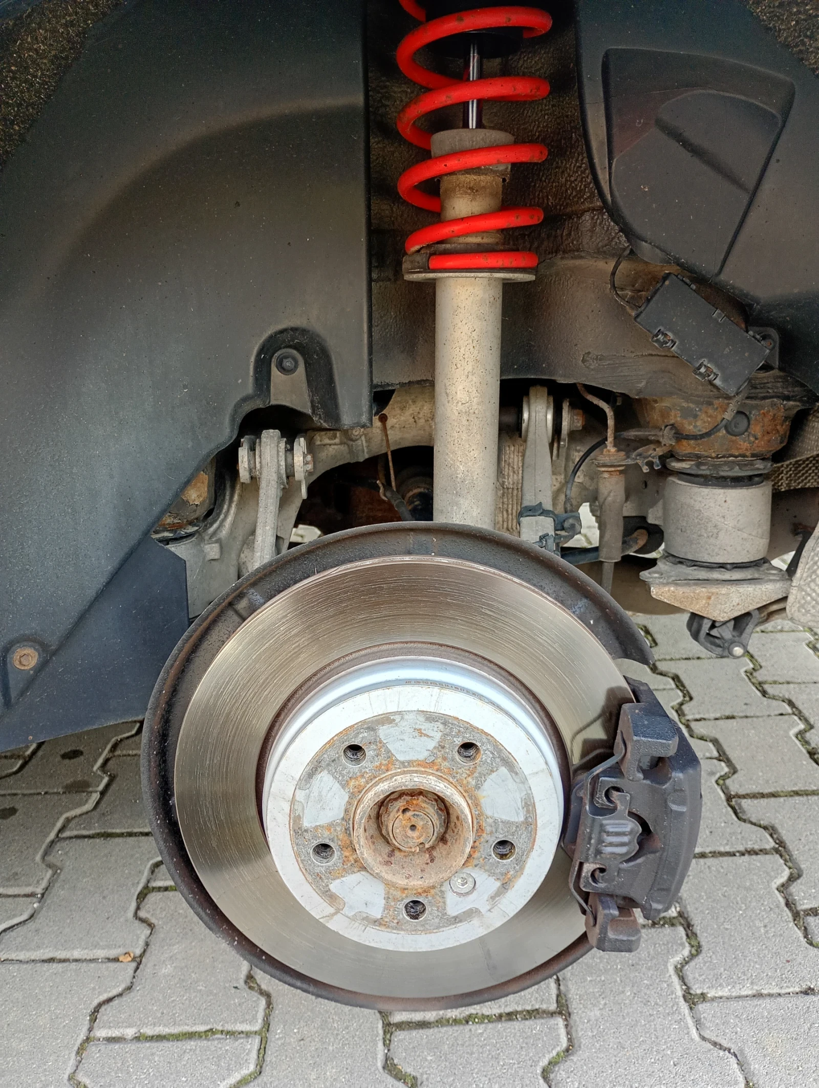 BMW 520, снимка 11 - Автомобили и джипове - 56559242