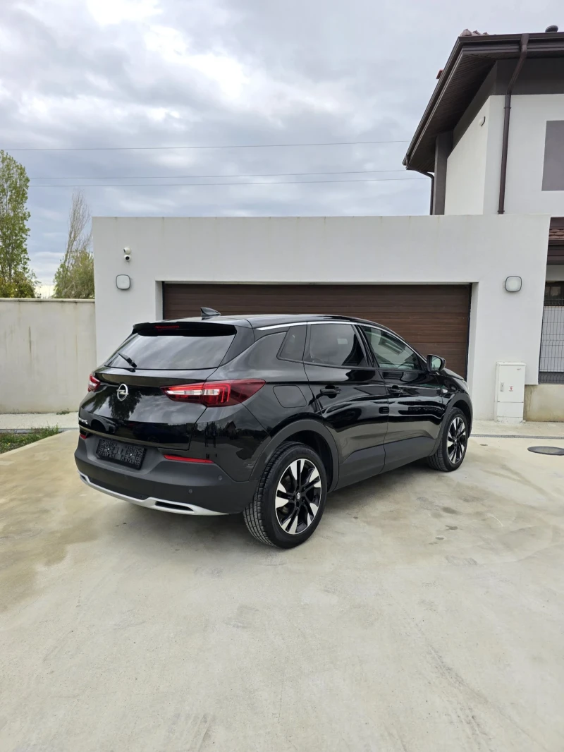 Opel Grandland X, снимка 4 - Автомобили и джипове - 52361318