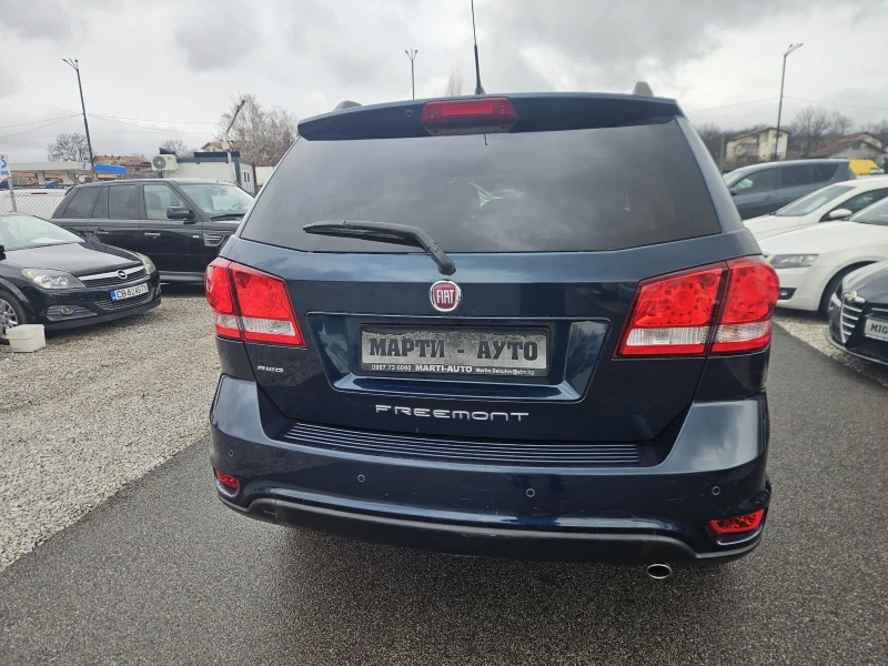 Fiat Freemont 2.OM-JET 4X4 NAVI 7 MESTA KOJA, снимка 5 - Автомобили и джипове - 53287576