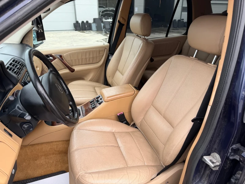 Mercedes-Benz ML 320 3.2I * LPG/ BRC * ОБСЛУЖЕН * РЕГИСТРИРАН * , снимка 9 - Автомобили и джипове - 53412016