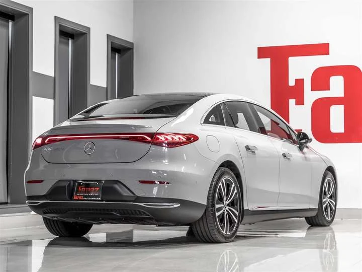 Mercedes-Benz EQE, снимка 3 - Автомобили и джипове - 53986500