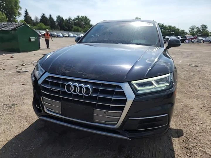 Audi Q5 2.0l Premium Plus, снимка 13 - Автомобили и джипове - 55877103