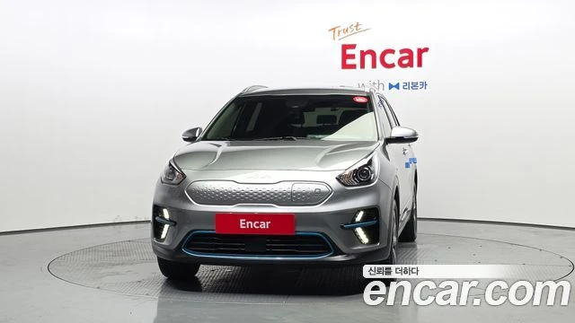 Kia Niro, снимка 3 - Автомобили и джипове - 56267178
