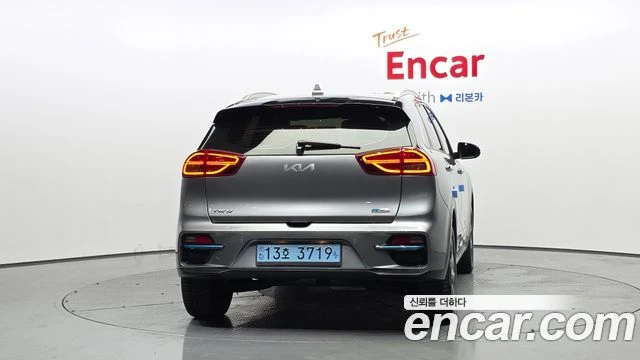 Kia Niro, снимка 4 - Автомобили и джипове - 56267178