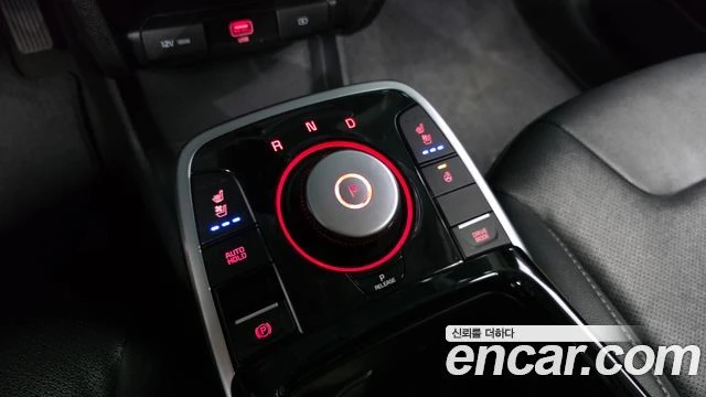 Kia Niro, снимка 9 - Автомобили и джипове - 56267178