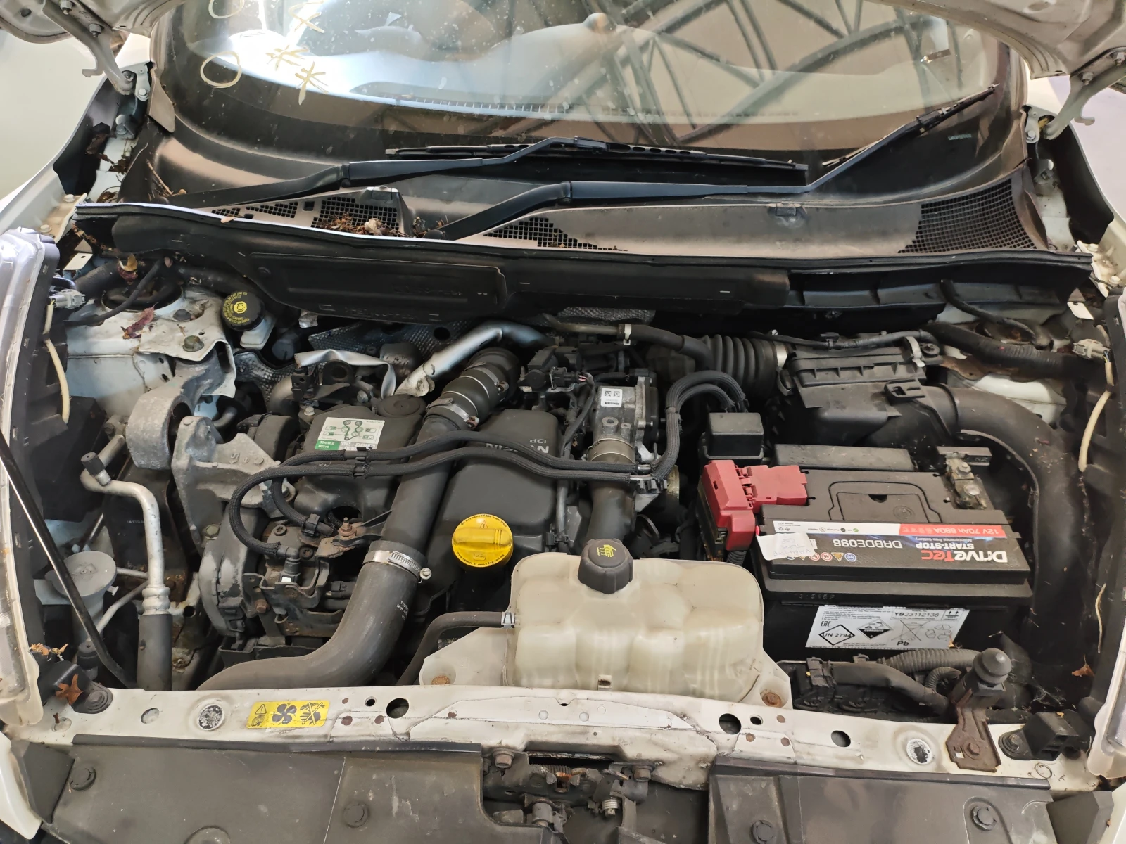 Nissan Juke 1.2T, снимка 7 - Автомобили и джипове - 39858199