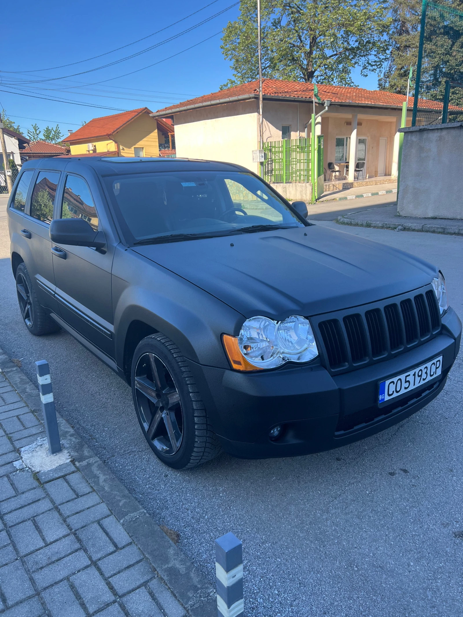 Jeep Grand cherokee 6.1 SRT - изображение 2