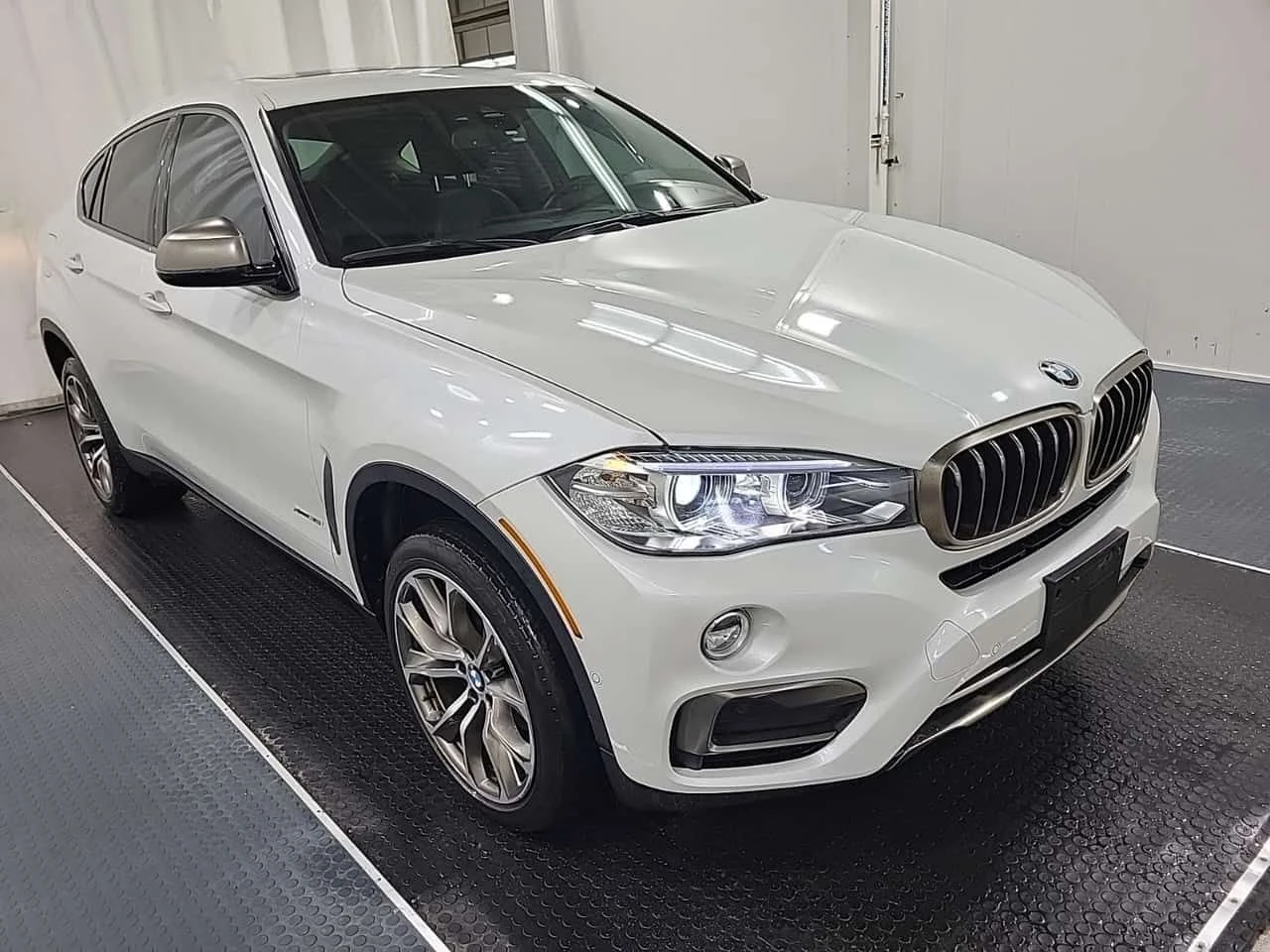BMW X6 * XDRIVE35I * CARFAX * ЦЕНА ДО БГ, снимка 2 - Автомобили и джипове - 53997313