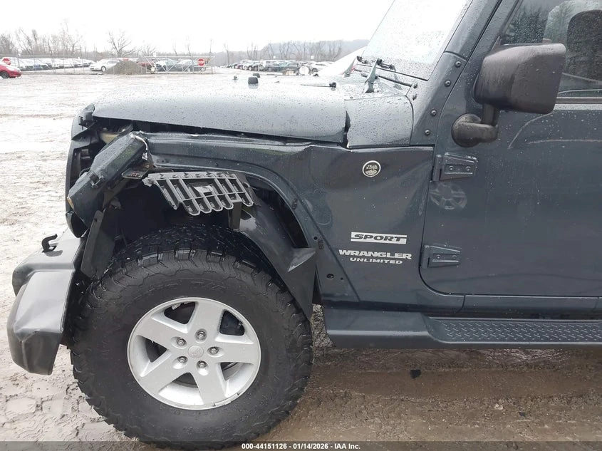 Jeep Avenger 3.6L V-6 DOHC, VVT, 285HP 4X4 Drive | Mobile.bg � ����������� 17