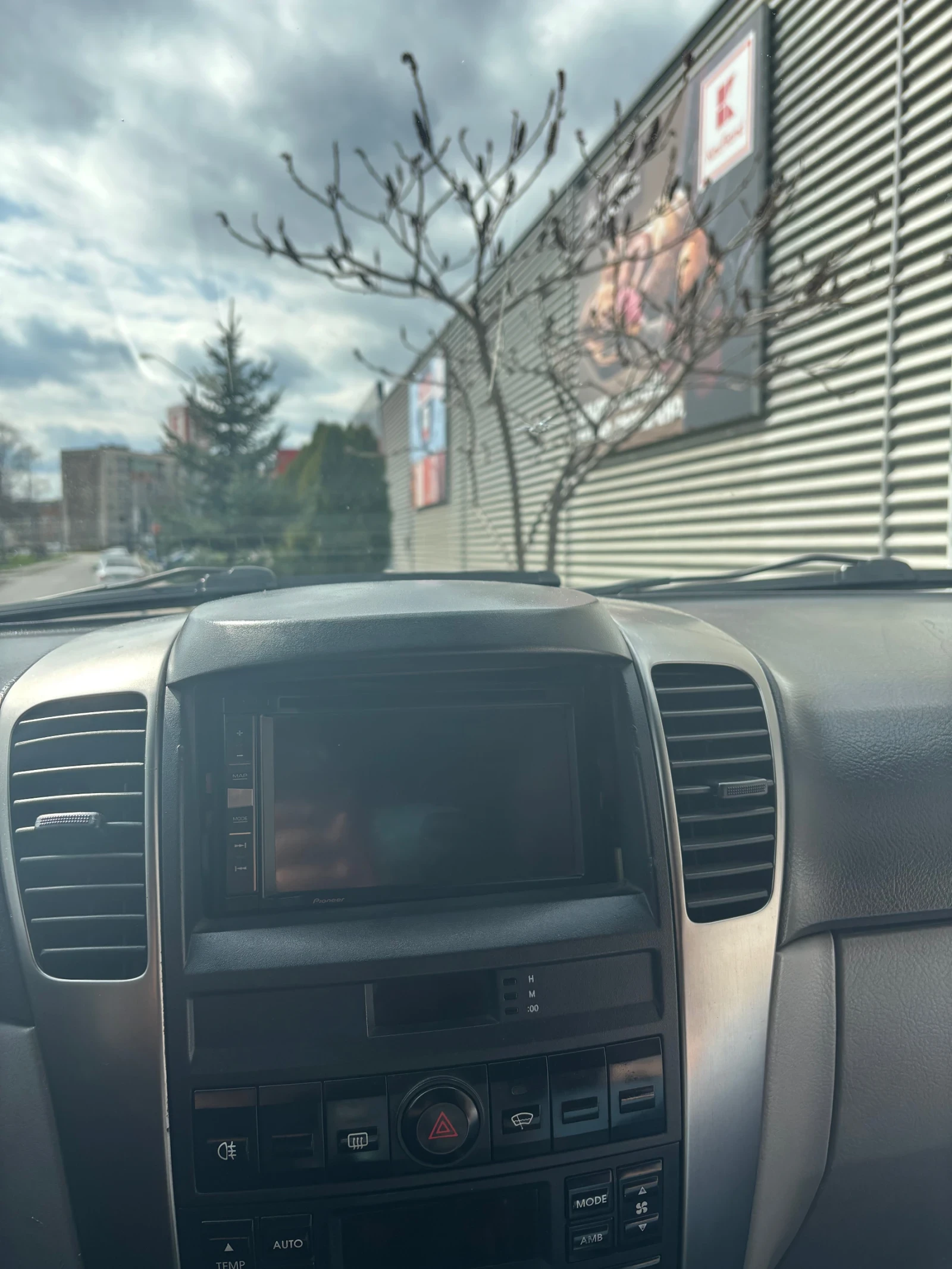 Kia Sorento, снимка 13 - Автомобили и джипове - 54175477