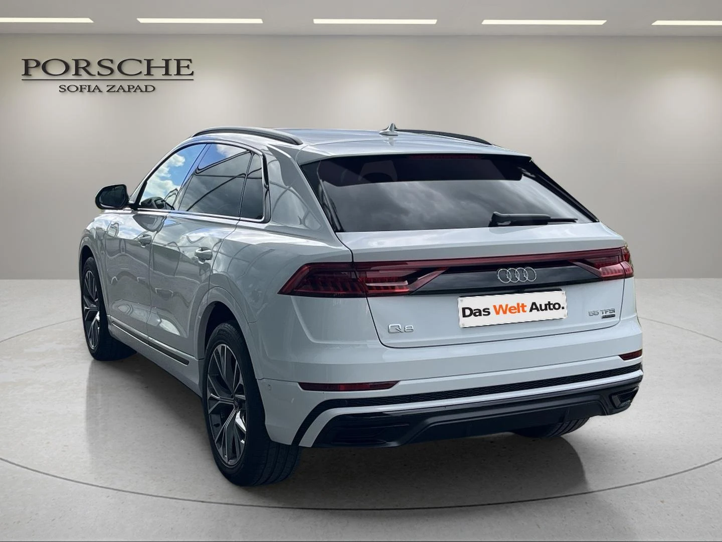 Audi Q8 S line 55 TFSI, снимка 4 - Автомобили и джипове - 54605309