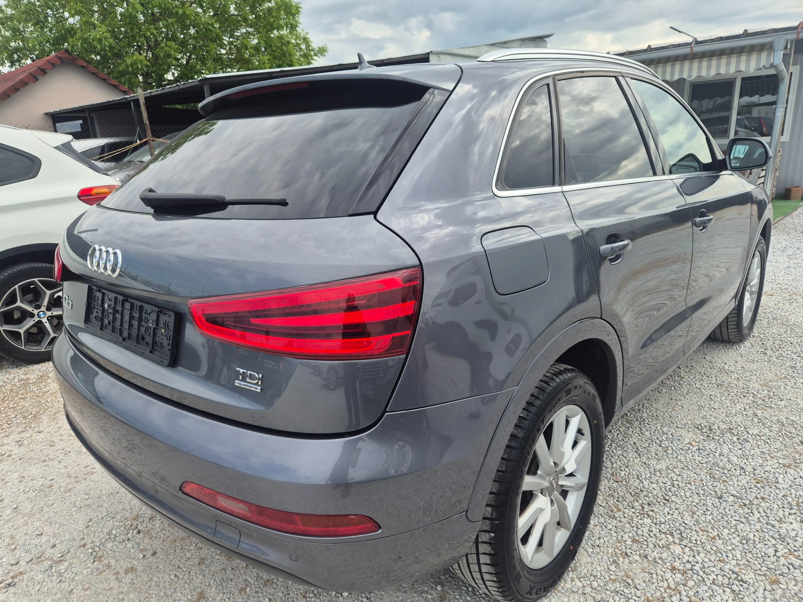 Audi Q3 2.0TDI quattro  Automatic | Mobile.bg � ����������� 4